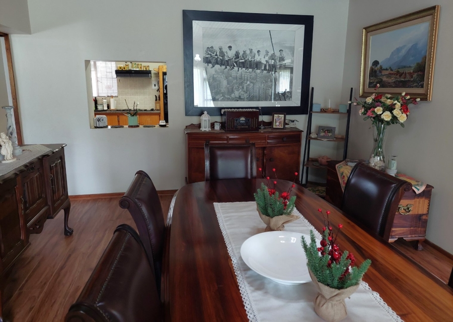 5 Bedroom Property for Sale in Oudtshoorn South Western Cape